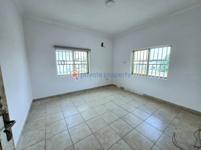 Spacious 3-bedroom apartment with bq - 6 3 bedroom Flat & Apartment For Rent Lekki Phase 1 Lagos - 6