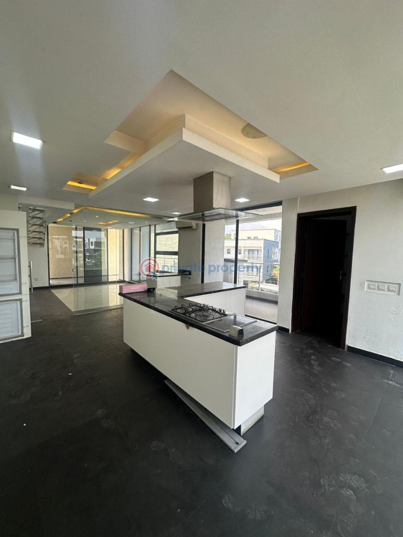 3 bedroom Shared Apartment For Rent Banana Island Ikoyi Lagos - 5