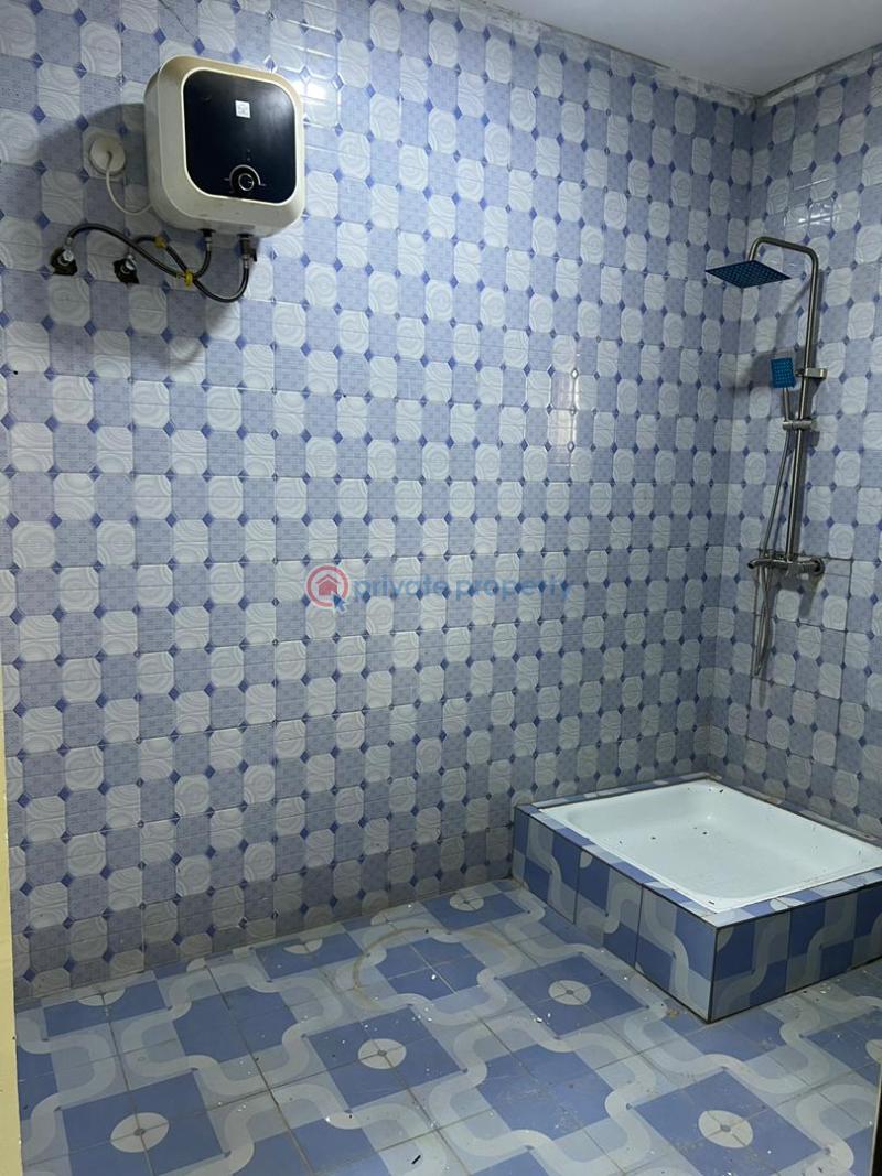 3 bedroom Block Of Flats For Rent Jahi Abuja Phase 2  - 4