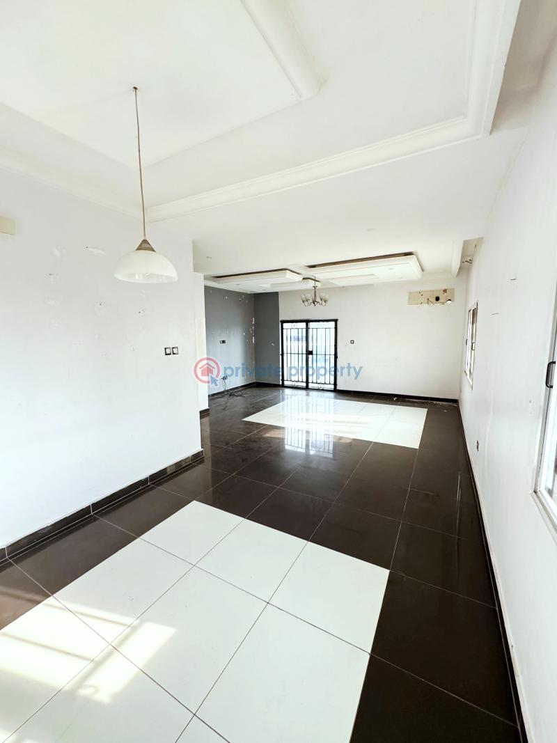 3 bedroom Terrace For Sale Lekki Phase 1 Lagos - 5