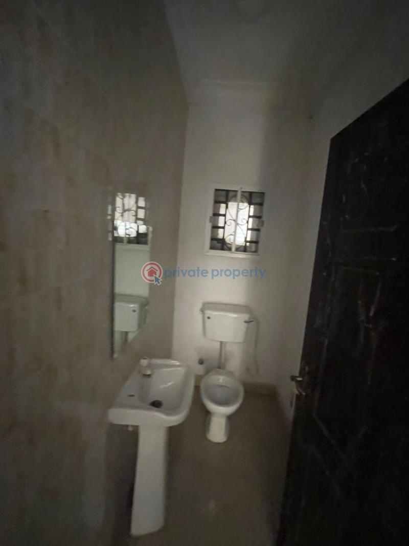 3 bedroom Flat & Apartment For Rent Ologolo Lekki Lagos - 4