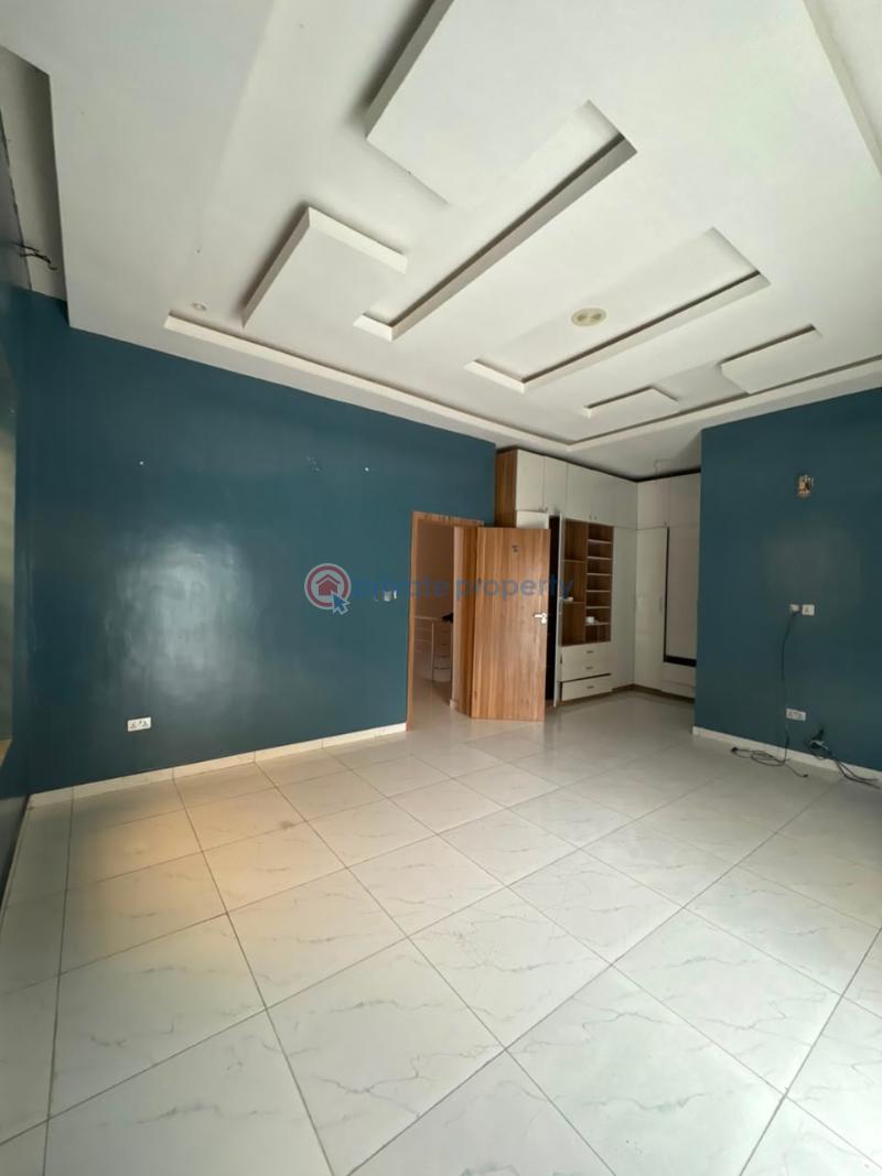 3 bedroom Flat & Apartment For Rent Ogombo Ajah Lagos - 11