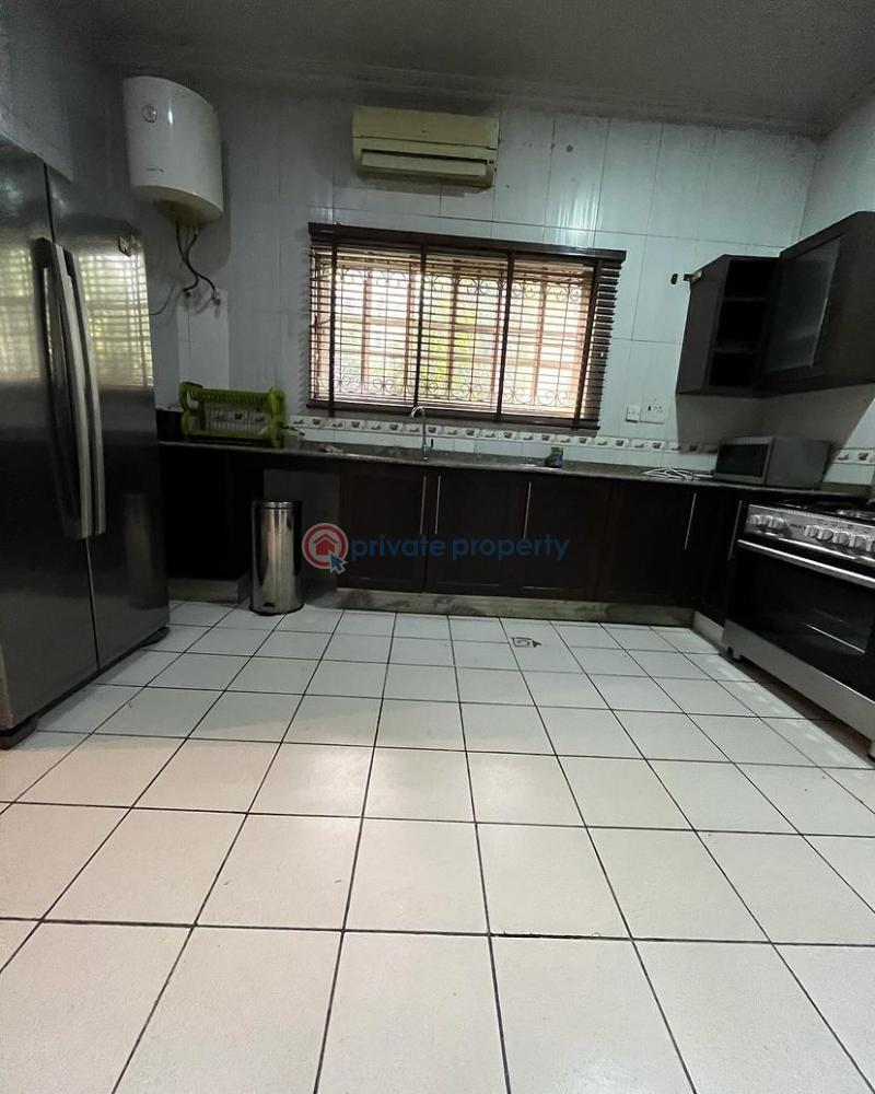 3 bedroom Flat & Apartment For Rent Colorado Street Maitama Abuja Phase 1  - 3