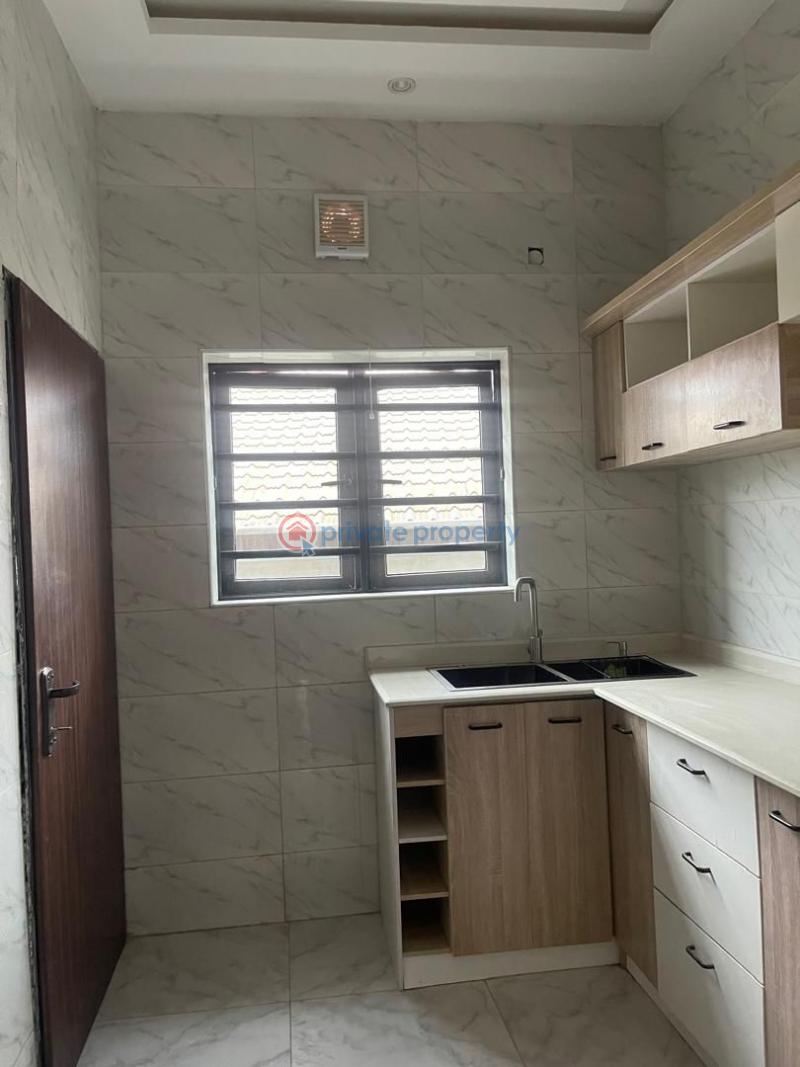 3 bedroom Block Of Flats For Rent Olusoji Avenue, Oluyole Extension Oluyole Estate Ibadan Oyo - 2