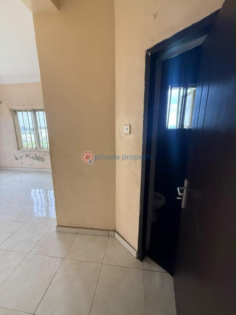 3 bedroom Flat & Apartment For Rent Off Mobile Road Ilaje Ajah Lagos - 19