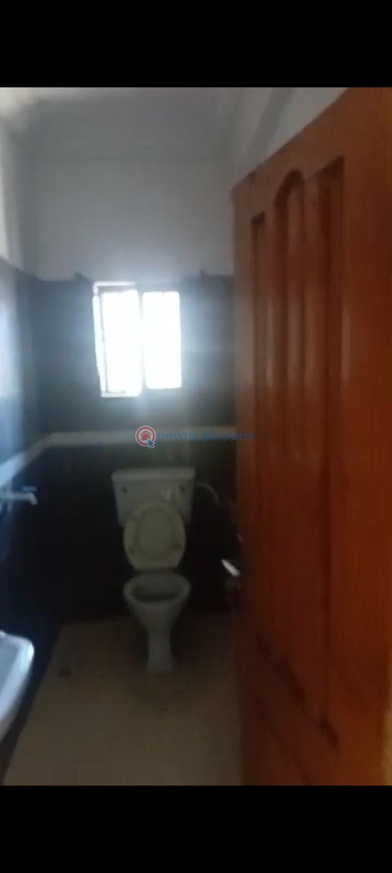 3 bedroom Block Of Flats For Rent Thomas Estate Ajah Lagos - 11
