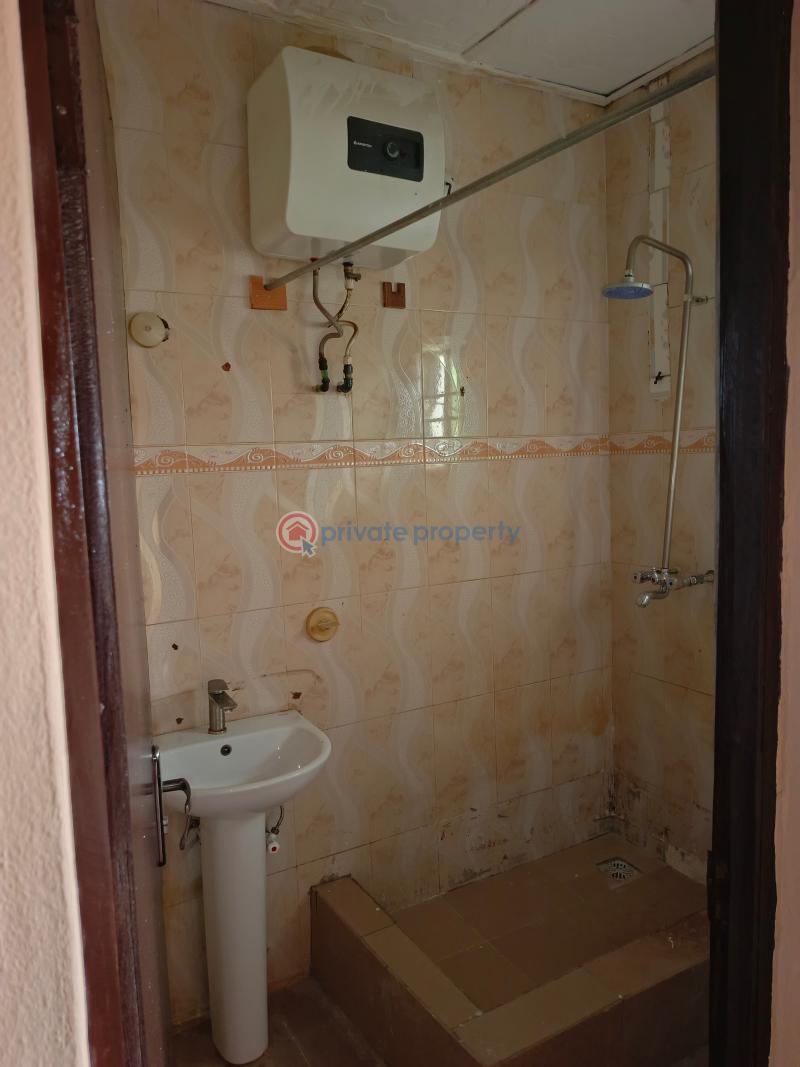 3 bedroom Flat & Apartment For Rent 7, Roluga Close Soluyi Gbagada Lagos - 7