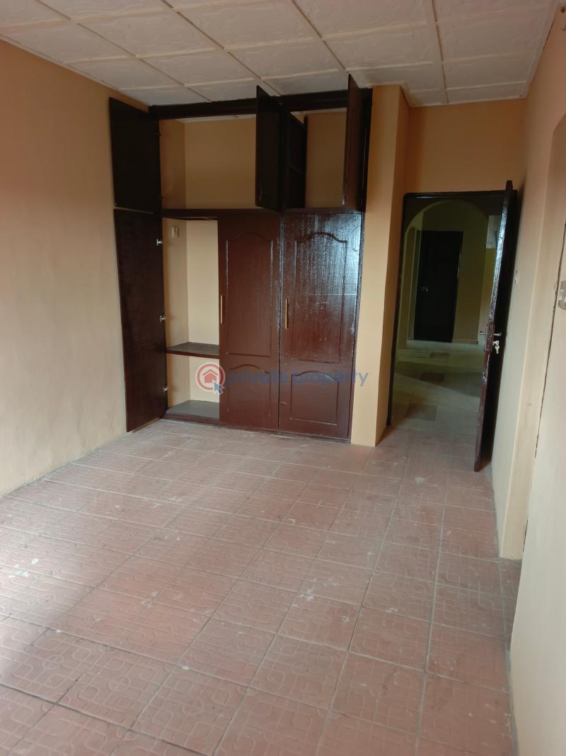 3 bedroom Flat & Apartment For Rent 7, Roluga Close Soluyi Gbagada Lagos - 6