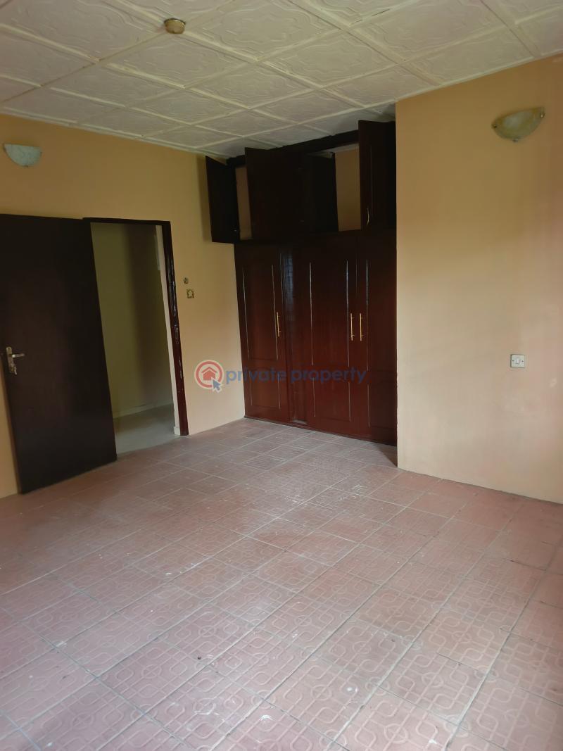 3 bedroom Flat & Apartment For Rent 7, Roluga Close Soluyi Gbagada Lagos - 5