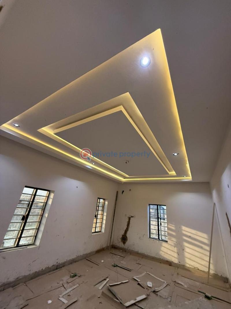 Spacious 3 bedroom fully detached duplex - 1 3 bedroom Detached Duplex For Sale Lugbe Abuja Phase 4  - 1