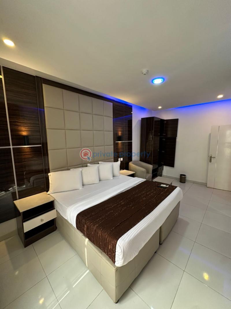 3 bedroom Shared Apartment Short let Banana Island Ikoyi Lagos - 16