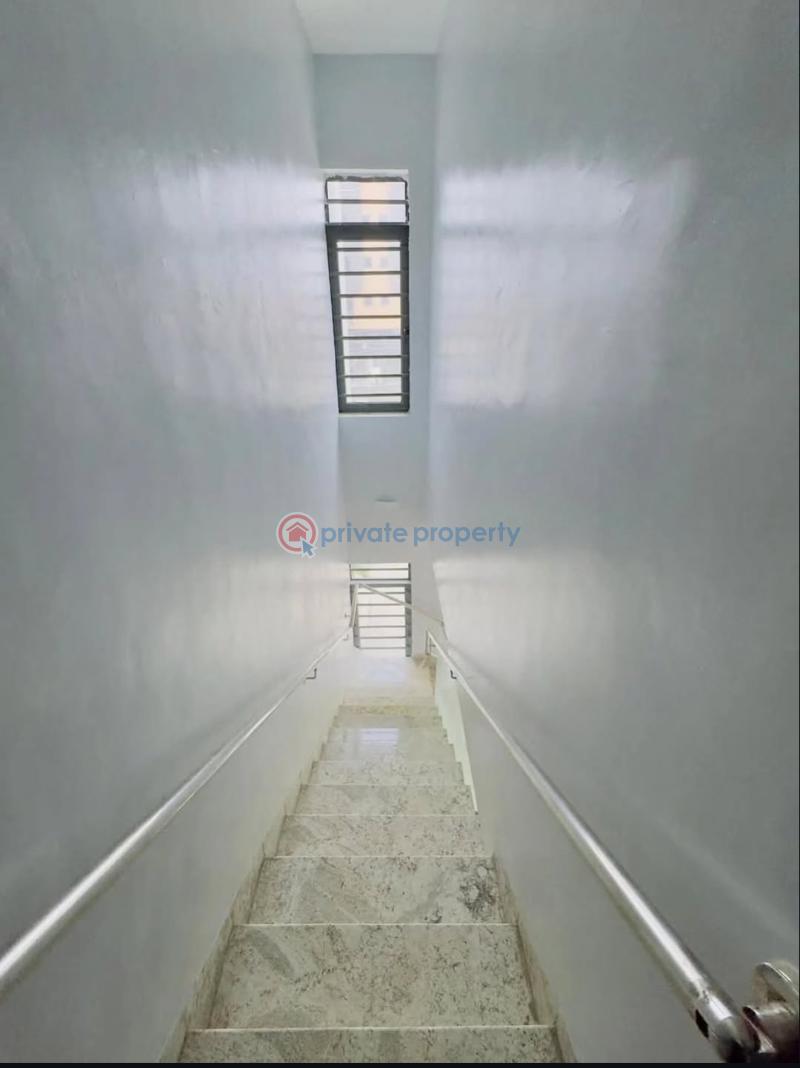 3 bedroom Maisonette For Rent Anthony Village Maryland Lagos - 2