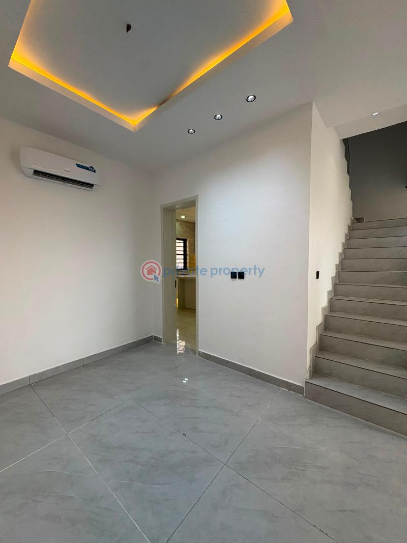 3 bedroom Maisonette For Sale Lekki Phase 1, Lekki Lekki Phase 2 Lagos - 4
