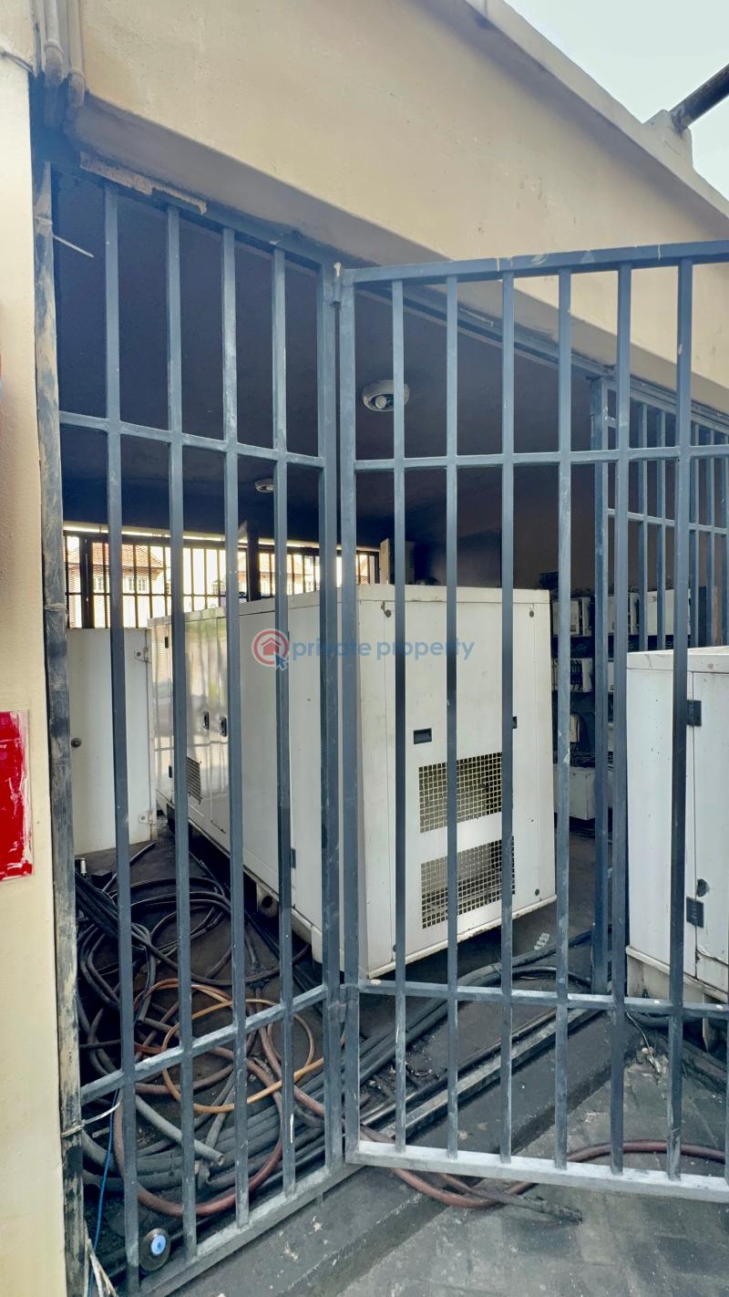 3 bedroom Penthouse For Rent Lekki Phase 1 Lagos - 0