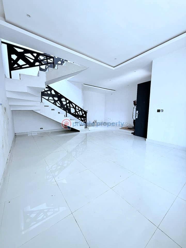 Spacious 3-bedroom semi-detached duplex - 1 3 bedroom Semi detached Duplex For Sale Ikate Elegushi Lekki Lagos - 1