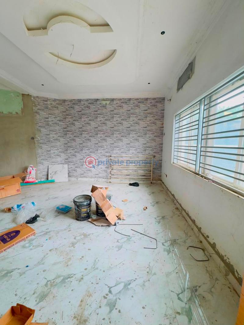 3 bedroom Semi detached Duplex For Sale Magodo GRA Phase 1 Ojodu Lagos - 3
