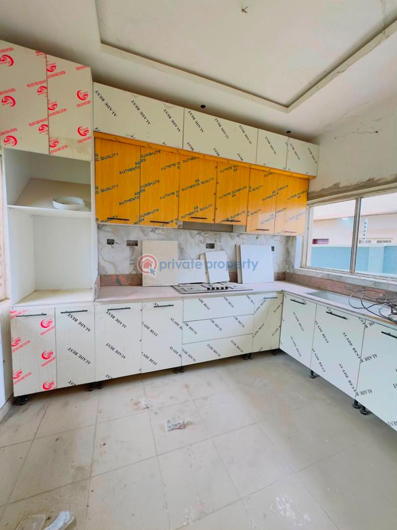 3 bedroom Semi detached Duplex For Sale Magodo GRA Phase 1 Ojodu Lagos - 4