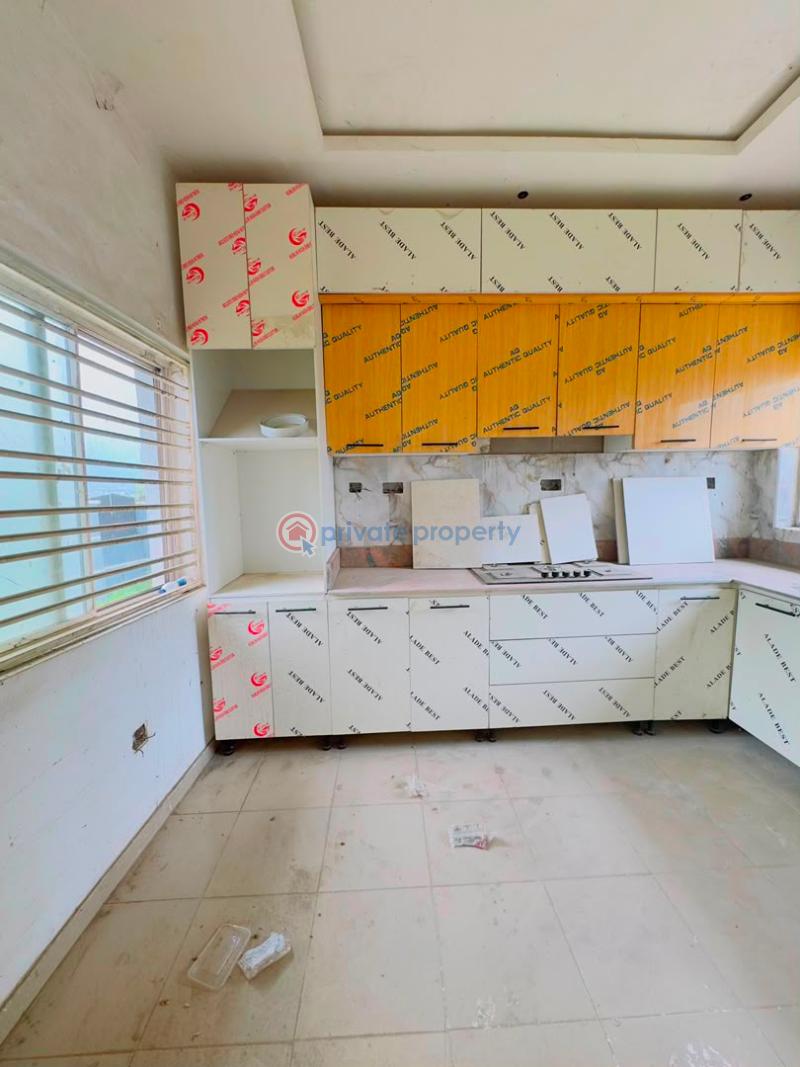 3 bedroom Semi detached Duplex For Sale Magodo GRA Phase 1 Ojodu Lagos - 7