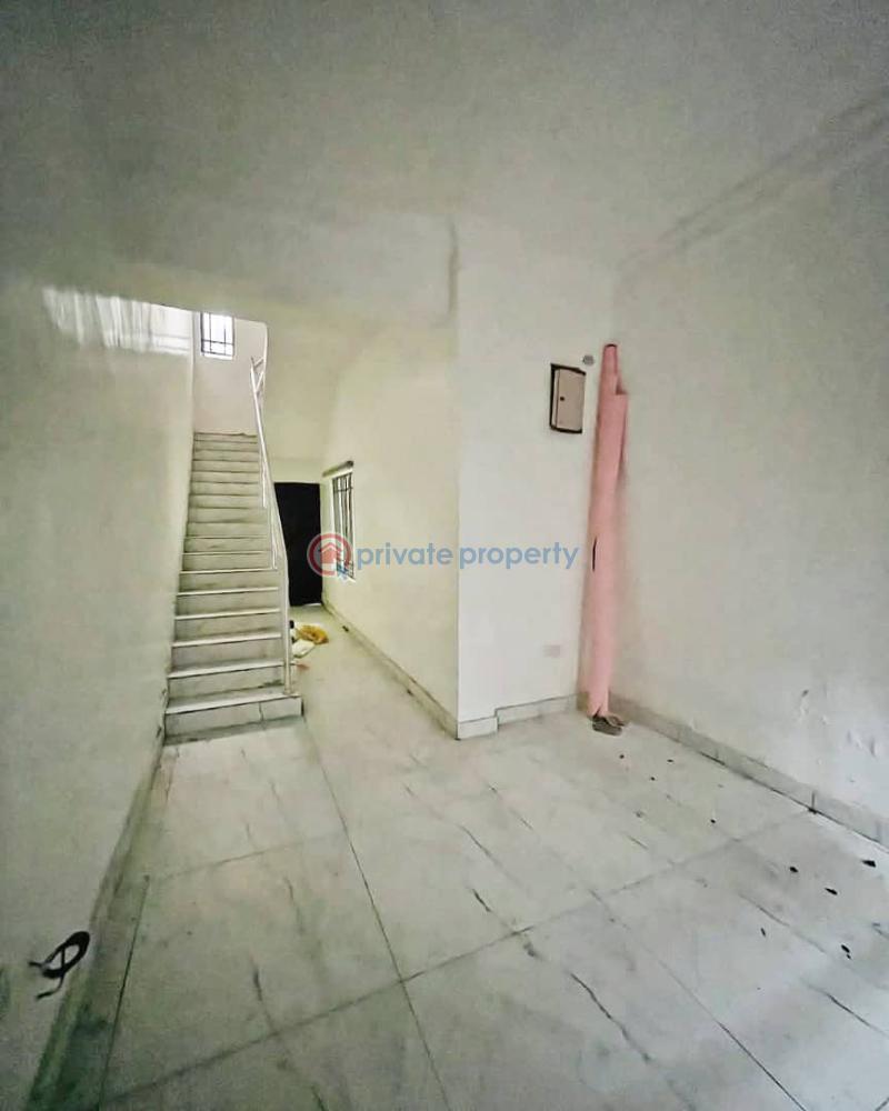 Spacious 3-bedroom terrace duplex - 2 3 bedroom Terraced Duplex For Rent Ikate Elegushi Lekki Lagos - 2