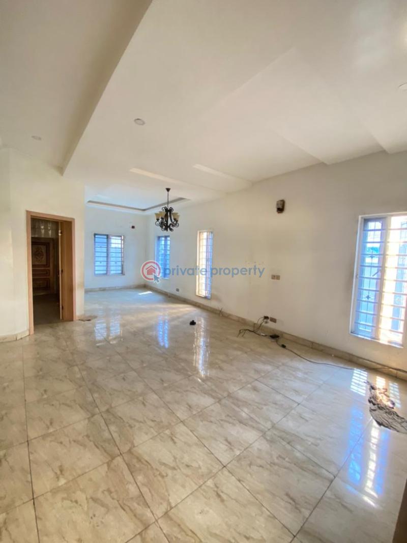 3 bedroom Terraced Duplex For Sale Chevron Drive Lekki Lagos - 3