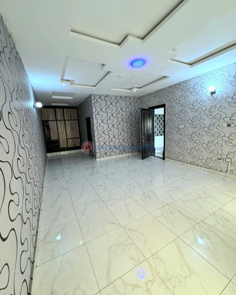 Spacious 3-bedroom terrace duplex with bq - 8 3 bedroom Terraced Duplex For Rent Lekki Phase 1 Lagos - 8