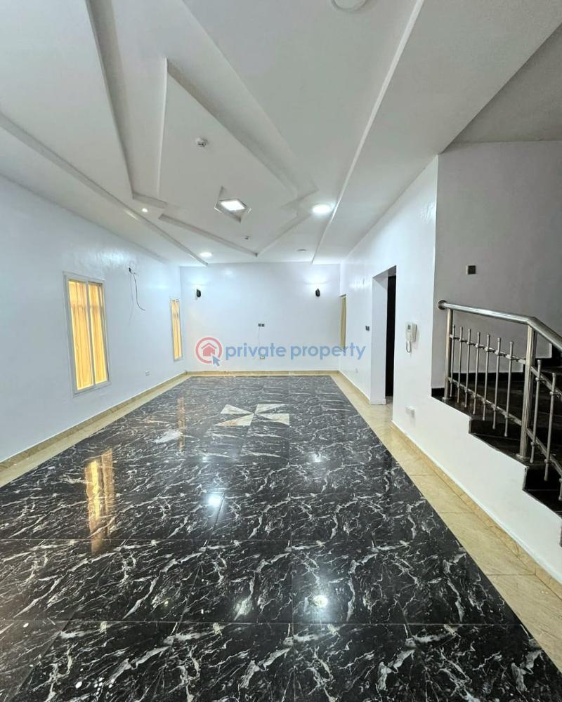 Spacious 3-bedroom terrace duplex with bq - 3 3 bedroom Terraced Duplex For Rent Lekki Phase 1 Lagos - 3