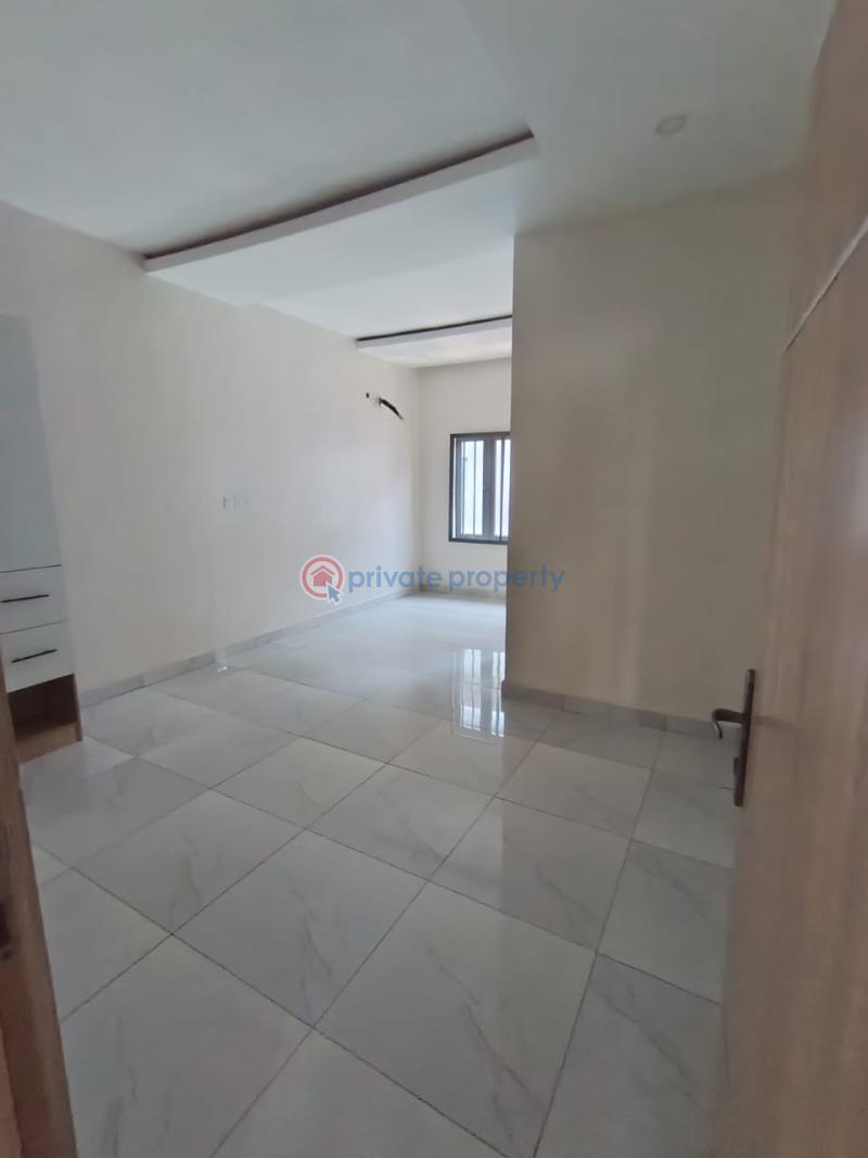 3 bedroom Terraced Duplex For Rent Calabar Coastal Road Okun Ajah Lagos - 4