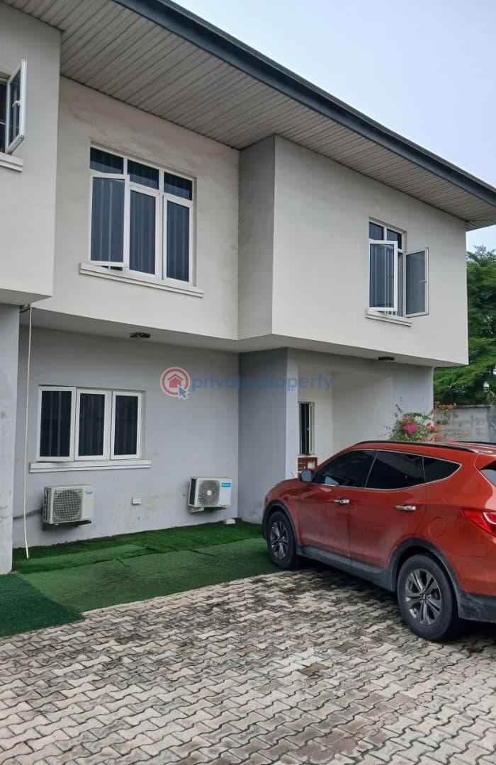 3 bedroom Terraced Duplex For Rent Lekki Phase 1 Lagos