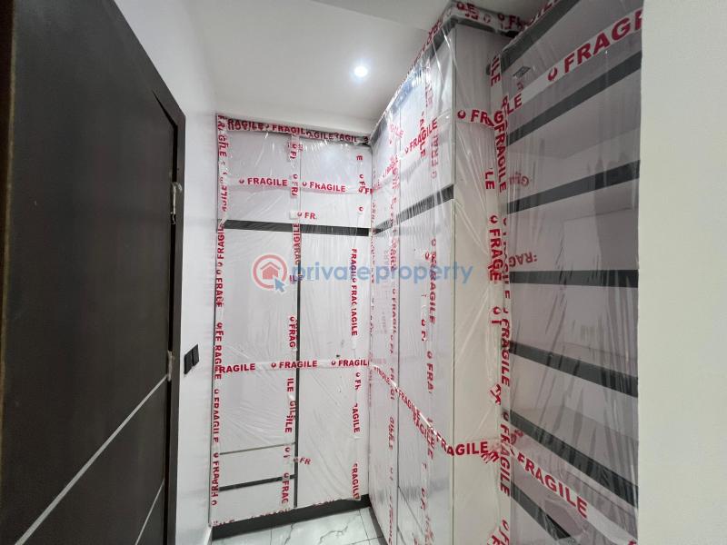 3 bedroom Terrace For Sale Ikota Villa Estate , Lekki Lagos State 🇳🇬 Ikota Lekki Lagos - 13