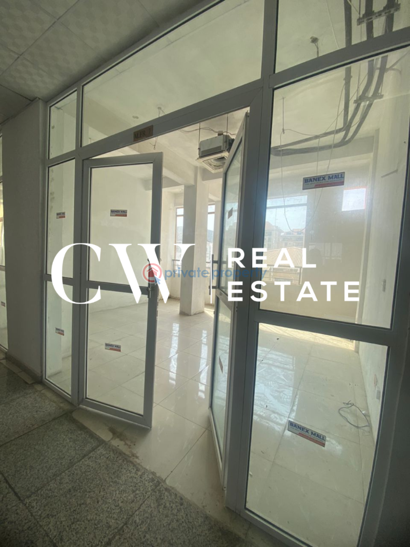 Mall/Complex/Plaza For Rent Oniru Victoria Island Lagos - 0