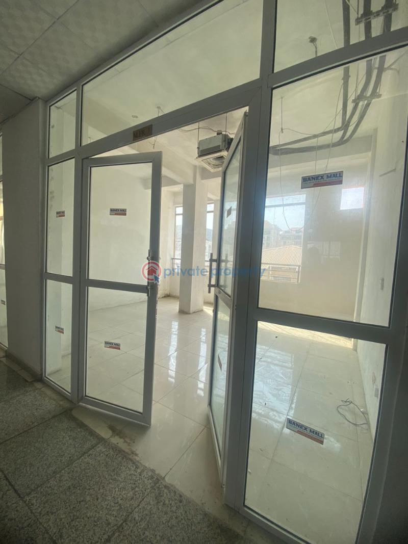 Mall/Complex/Plaza For Rent Oniru Victoria Island Lagos - 4