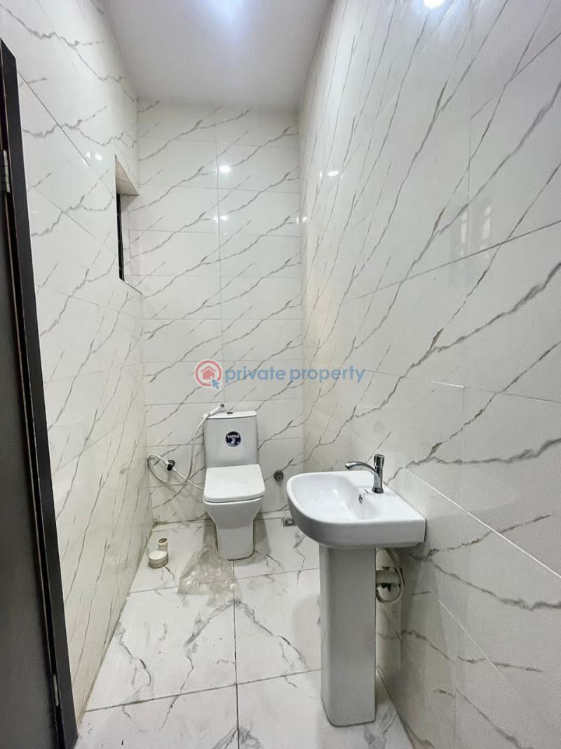 3 bedroom Block Of Flats For Rent New Road Opposite Chevron Lekki Along Lekki Expressway Lagos - 2