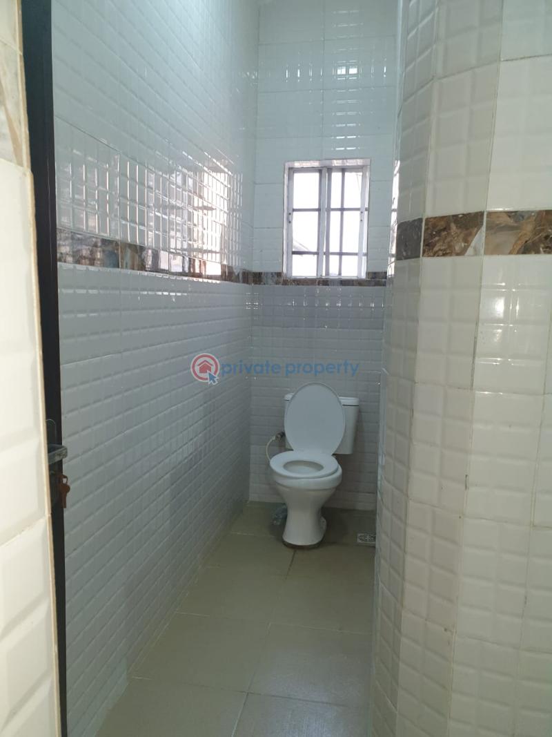 3 bedroom Block Of Flats For Rent Canal West Estate Osapa Osapa London Lekki Lagos - 11