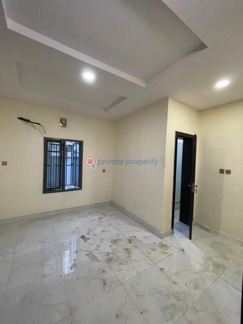 3 bedroom Block Of Flats For Rent Ologolo Lekki Lagos - 3
