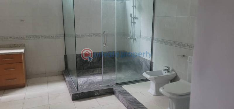 Spacious 3bedroom ,with 1bq and laundry room rent=12m - 4 3 bedroom Block Of Flats For Rent Oluwanisola Eleganza Estate Lekki Lagos Lekki Expressway Lagos - 4