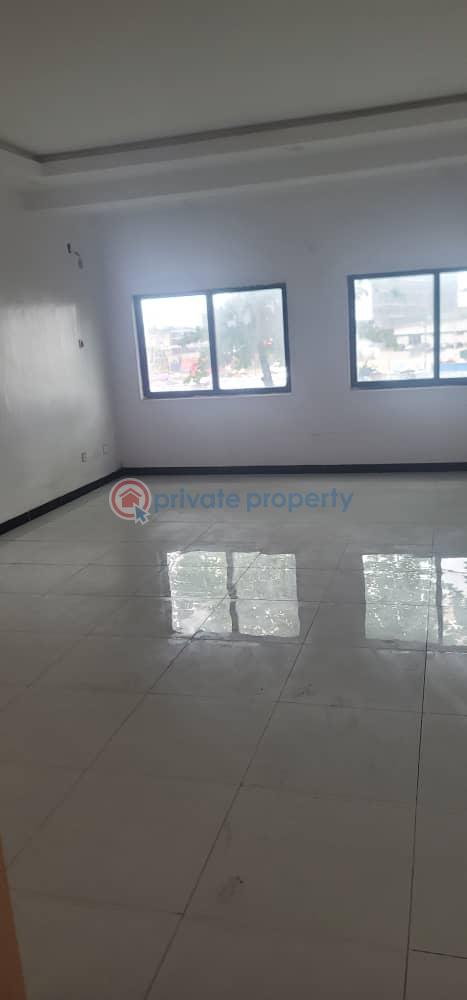 Spacious 3bedroom ,with 1bq and laundry room rent=12m - 7 3 bedroom Block Of Flats For Rent Oluwanisola Eleganza Estate Lekki Lagos Lekki Expressway Lagos - 7