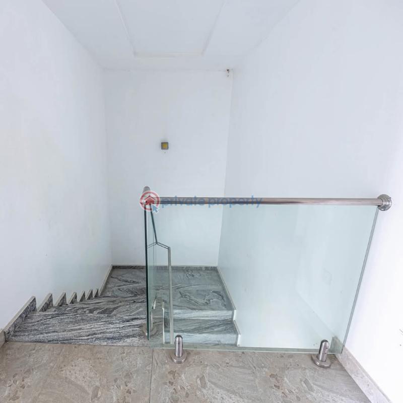 Spacious 4 bedroom commercial space - 10 4 bedroom Office For Rent Oniru Victoria Island Lagos - 10