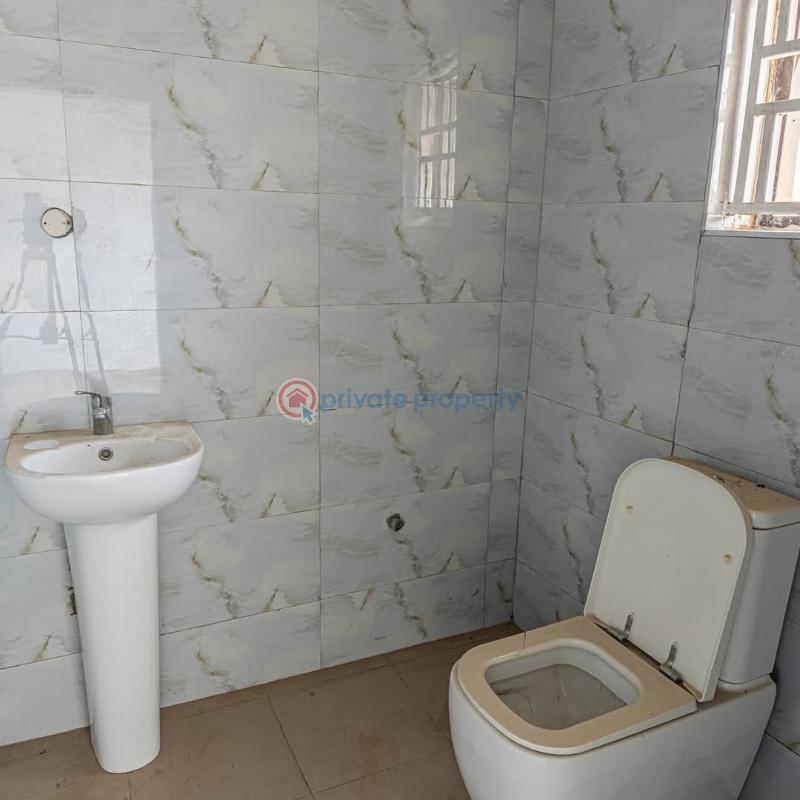 Spacious 4 bedroom commercial space - 16 4 bedroom Office For Rent Oniru Victoria Island Lagos - 16
