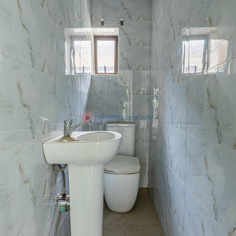 Spacious 4 bedroom commercial space - 15 4 bedroom Office For Rent Oniru Victoria Island Lagos - 15