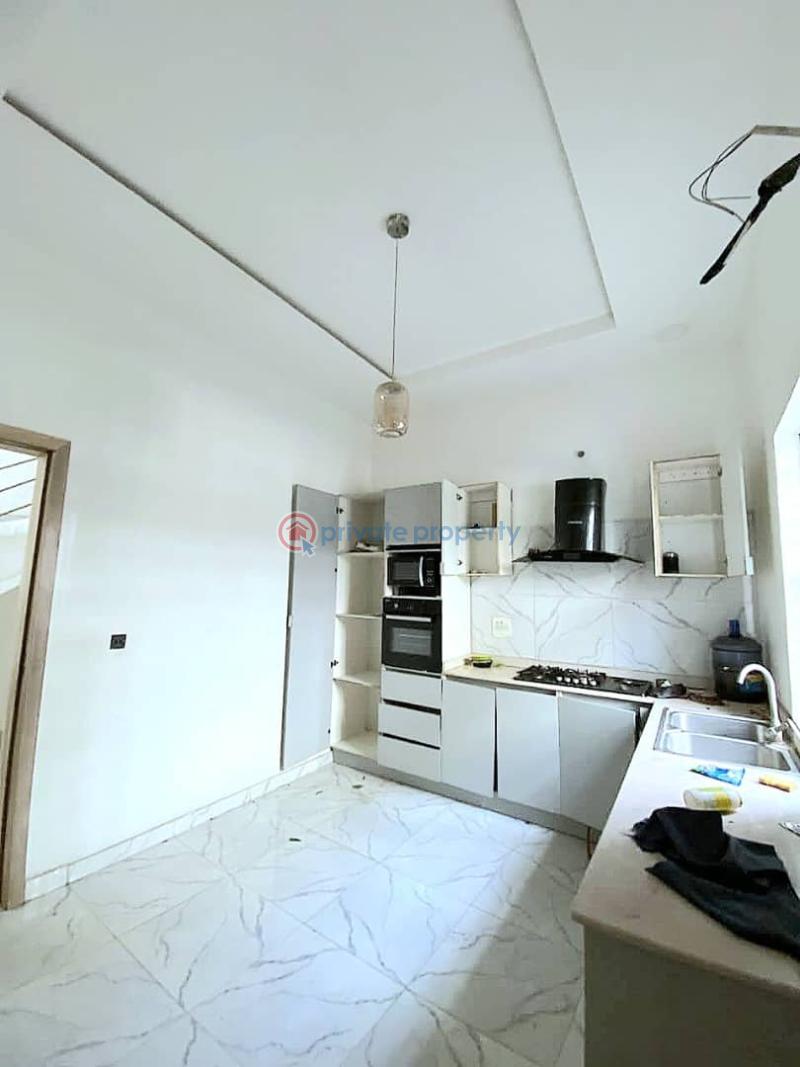 Spacious 4-bedroom detached duplex - 1 4 bedroom Detached Duplex For Rent Chevron Drive Lekki Lagos - 1