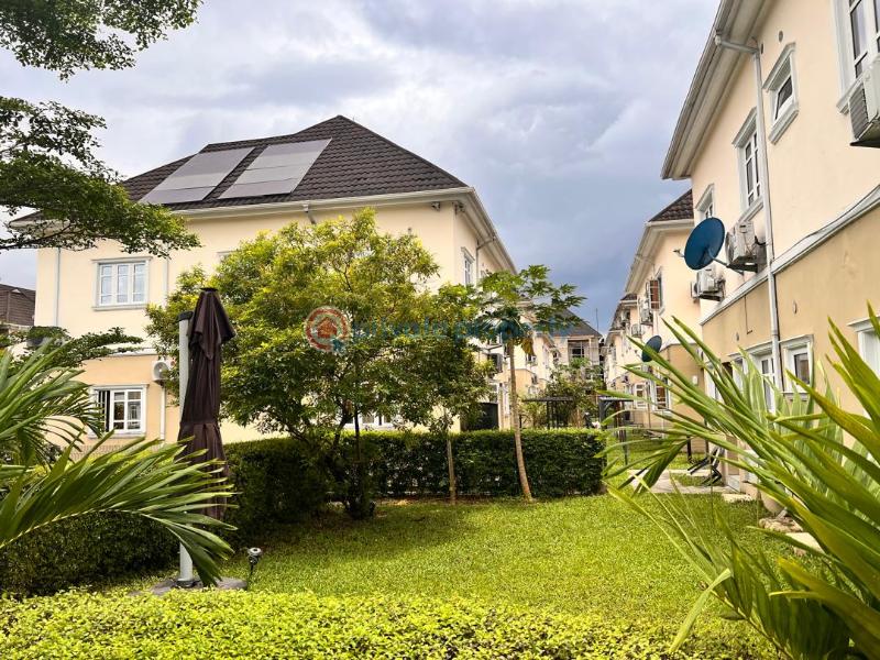 Spacious 4 bedroom detached duplex with bq at golf estate reserve - 5 4 bedroom Detached Duplex For Sale Golf Estate Off Peter Odili Road Trans Amadi Port Harcourt Rivers - 5