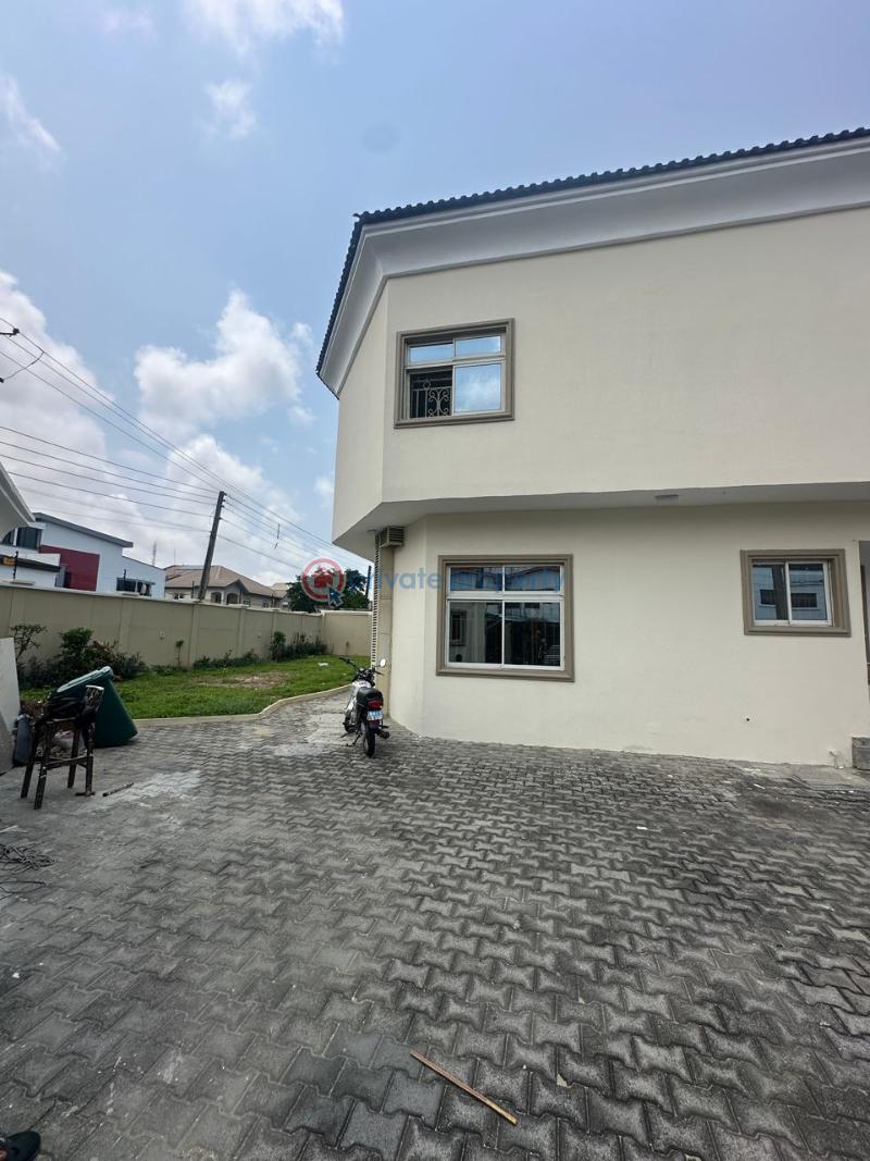 4 bedroom Detached Duplex For Rent Lekki Lagos - 13