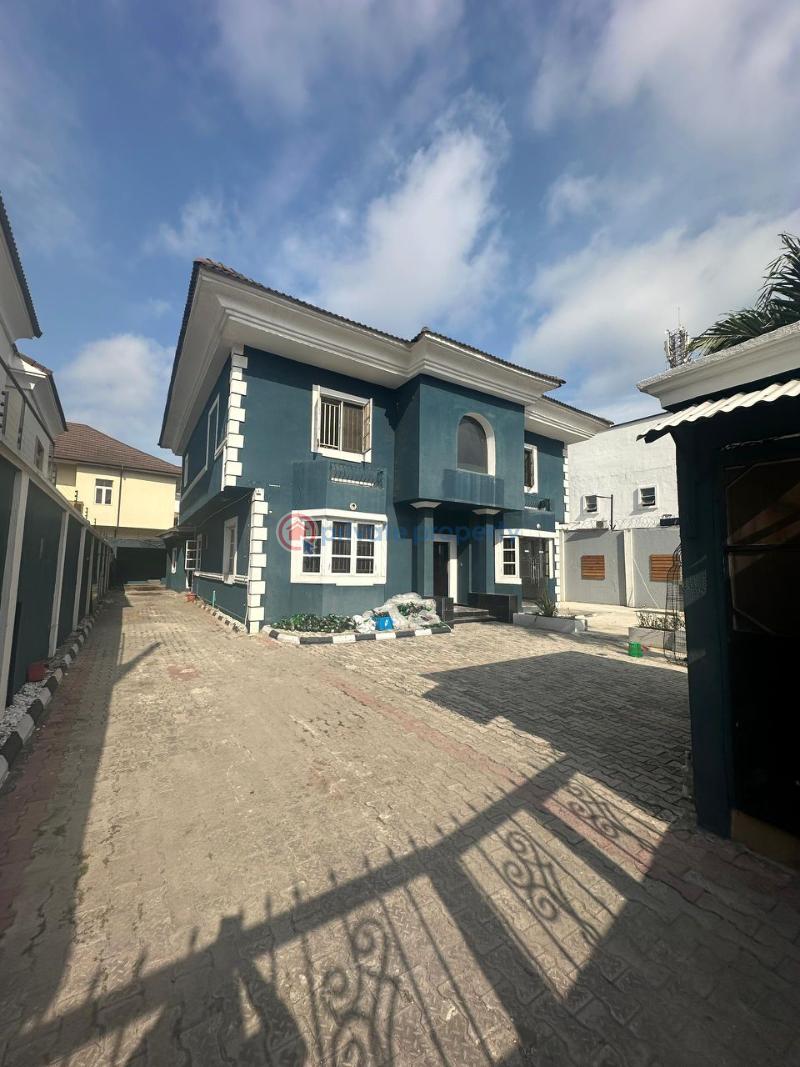 4 bedroom Detached Duplex For Rent Lekki Phase 1 Lagos - 16