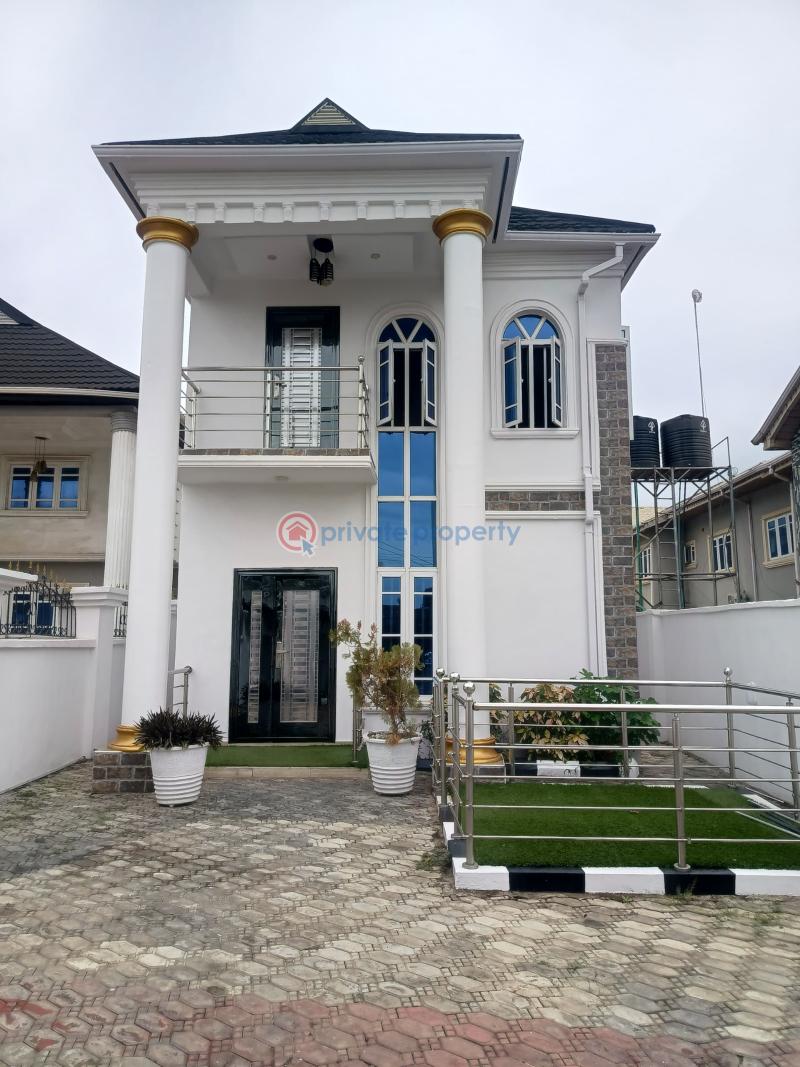 Detached Duplex For Sale Aerodrome Gra Samonda Ibadan Oyo - 0