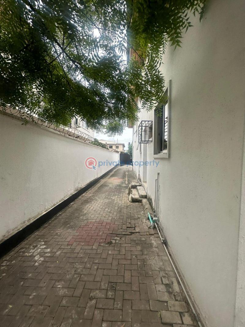 4 bedroom Detached Duplex For Rent Lekki Phase 1 Lagos - 2