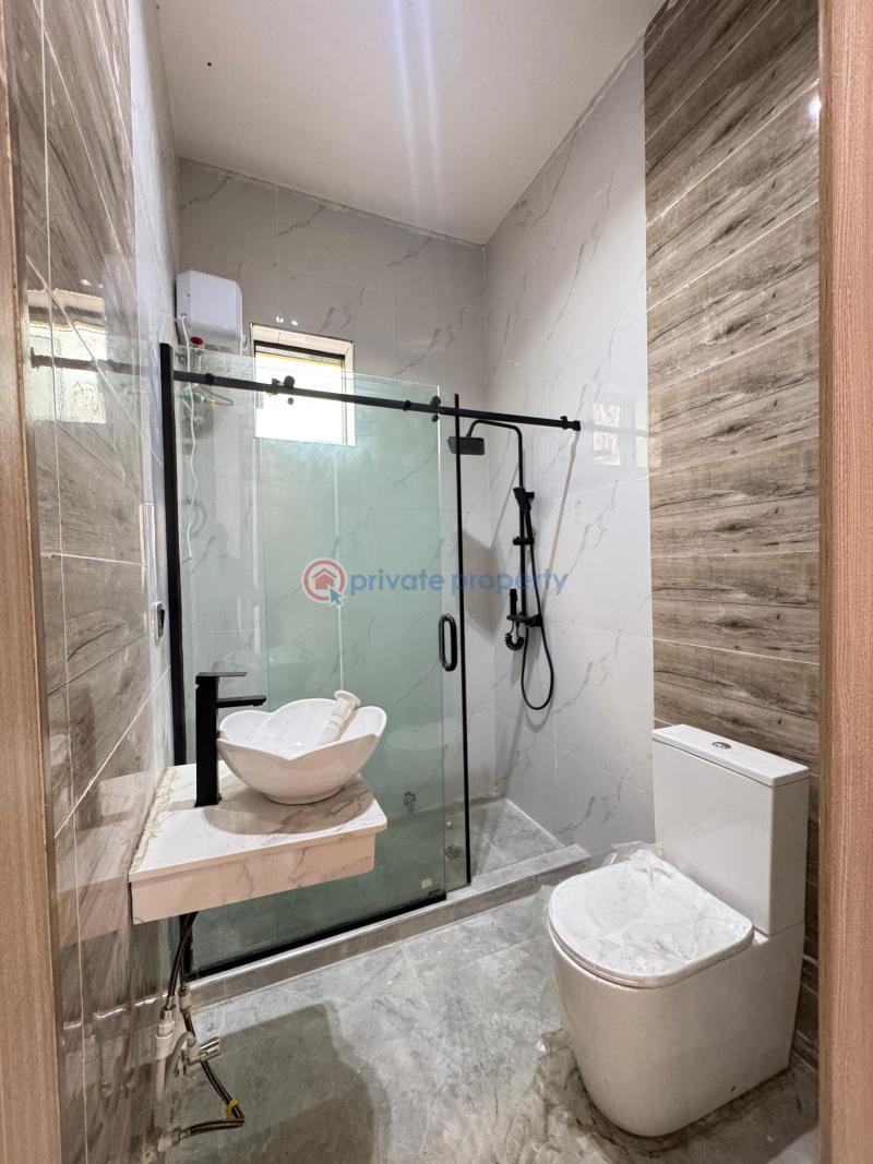 4 bedroom Detached Duplex For Sale Chevron Drive Lekki Lagos - 16
