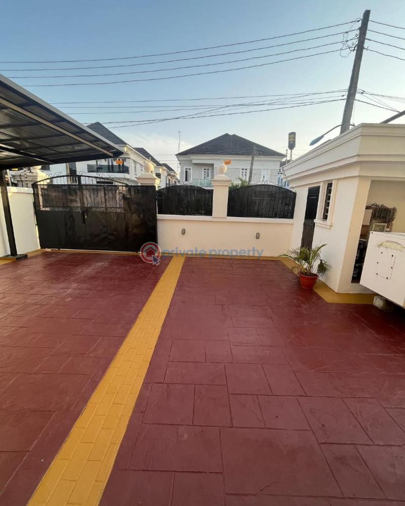 4 bedroom Detached Duplex For Sale Chevron Drive Lekki Lagos - 8