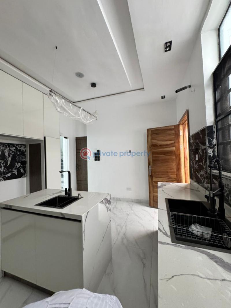 4 bedroom Detached Duplex For Sale Chevron Drive Lekki Lagos - 3