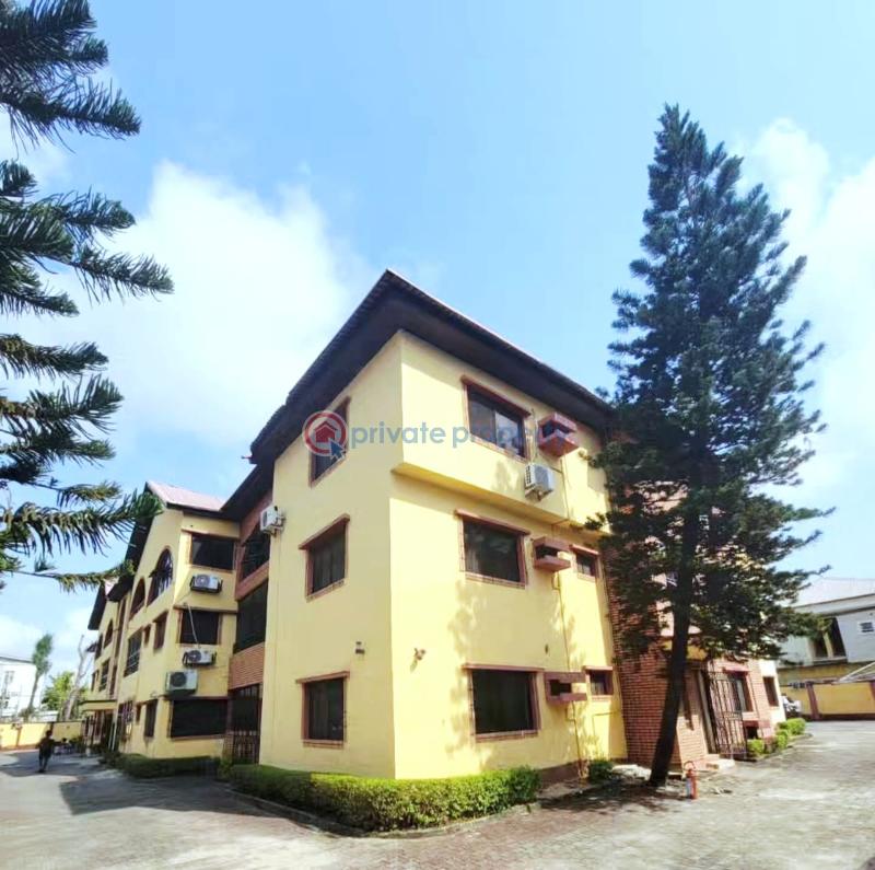 4 bedroom Penthouse For Rent Lekki Phase 1 Lagos - 1
