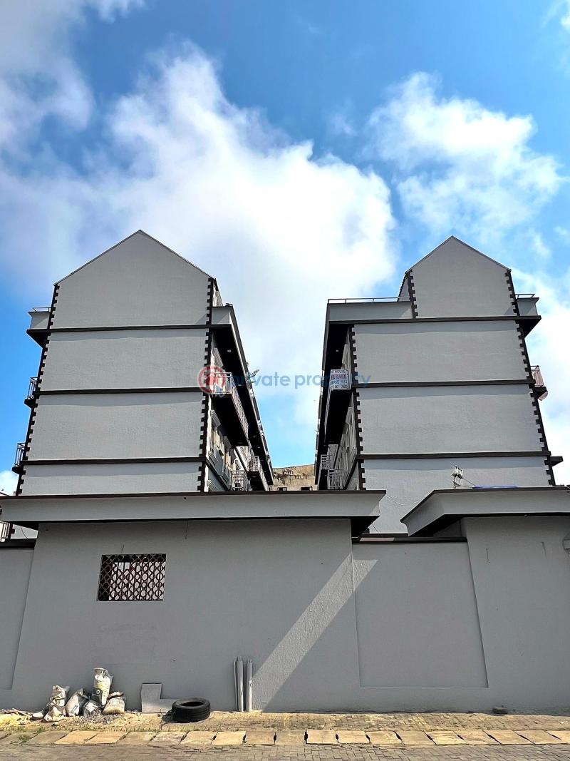 4 bedroom Terraced Duplex For Sale Oniru Victoria Island Lagos - 0